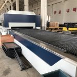 Cortadora làser de fibra cnc de 2 quilograms, màquina de tall i gravat per làser amb taula d'intercanvi